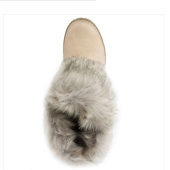 NWT Paddington fur lined ankle lace up boots by Cliffs by White Mountain - Picture 3 of 10